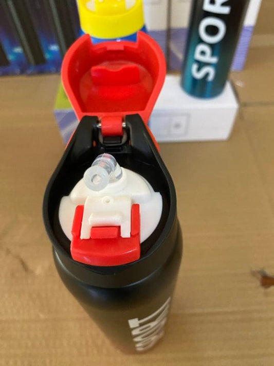 Sports Water Bottle / Straw Water Bottle - Keep Drinks Cold for Hours!