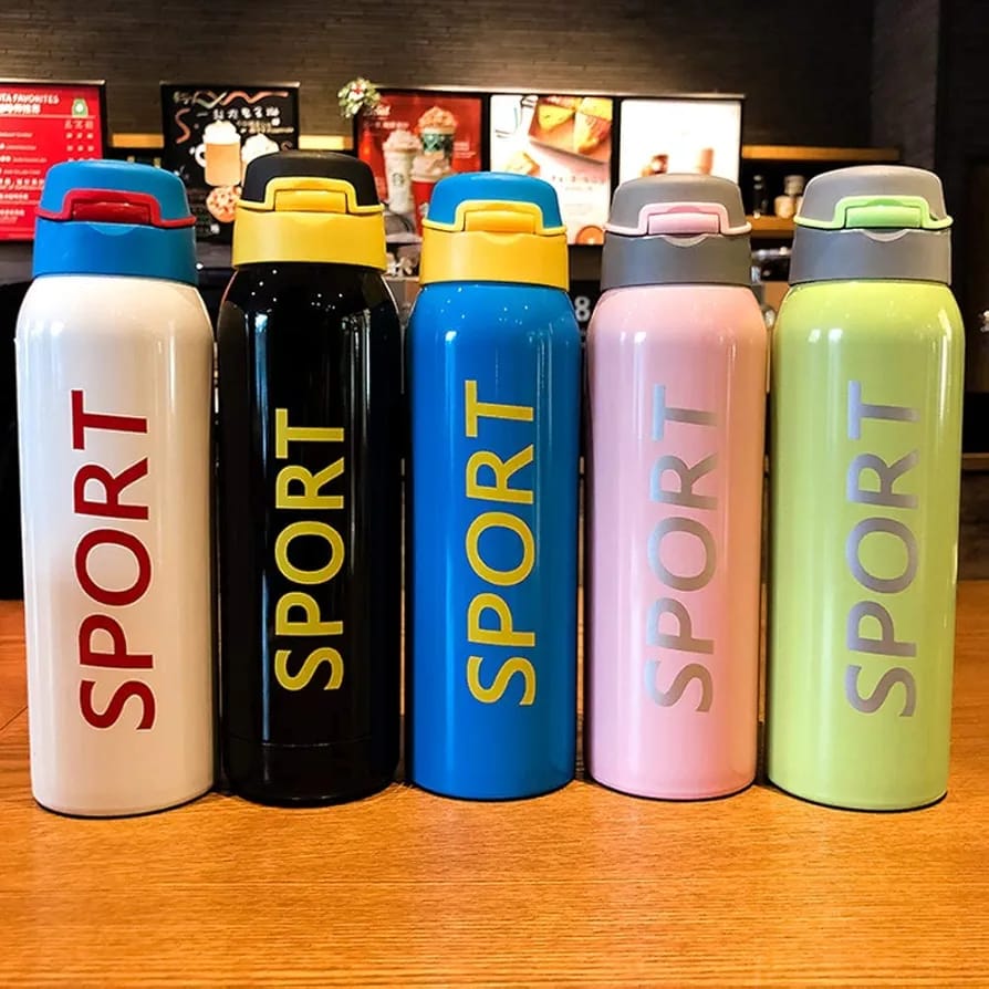 Sports Water Bottle / Straw Water Bottle - Keep Drinks Cold for Hours!